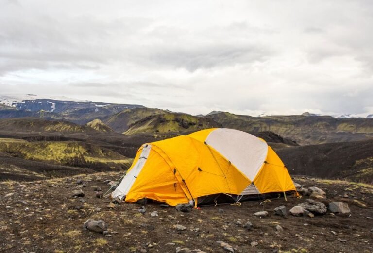 Adventurous Guide: How to Camp in Iceland