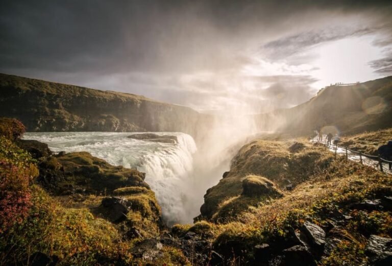 Discovering Iceland’s Natural Wonders: The 5 Most Beautiful Waterfalls